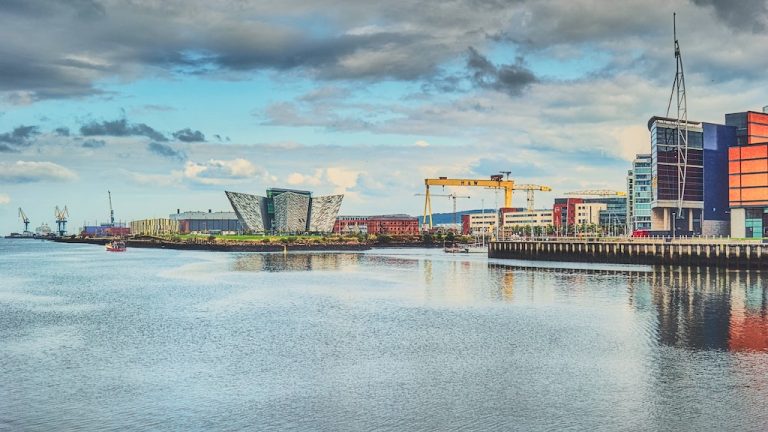 Entdecken Sie das neue Belfast: Eine pulsierende Metropole voller Geschichte und Kultur